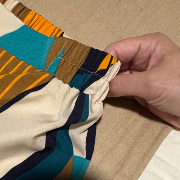 Colorful Geometric Patterned Palazzo Pants - XL - Picture 6 of 6